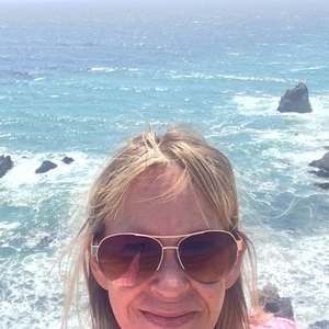 Meet your Posher, Melaney